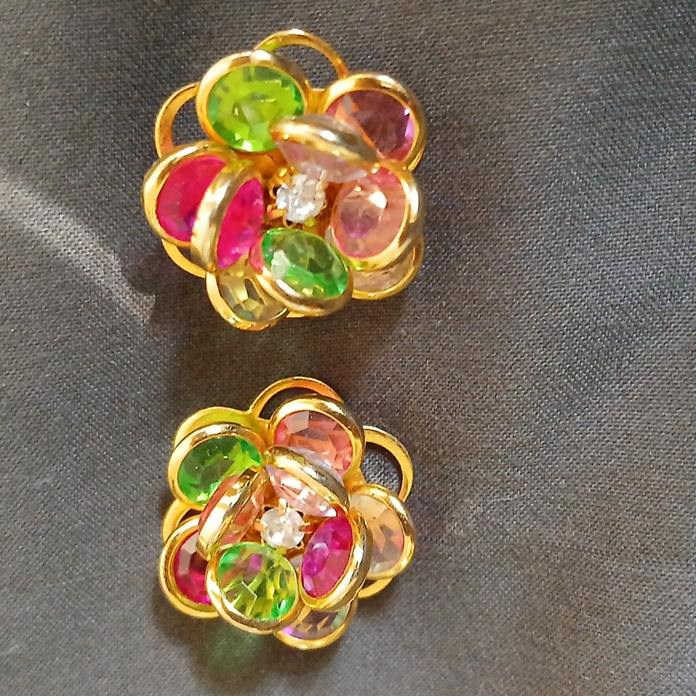 Vintage  cluster rhinestone earrings possibly Designer